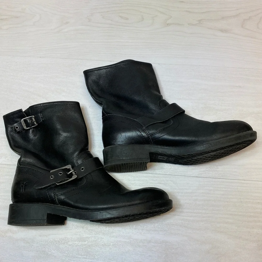 Frye Boys Size 3.5 Engineer Boots Moto Buckle Black Leather Mid Calf 3487501-BLK